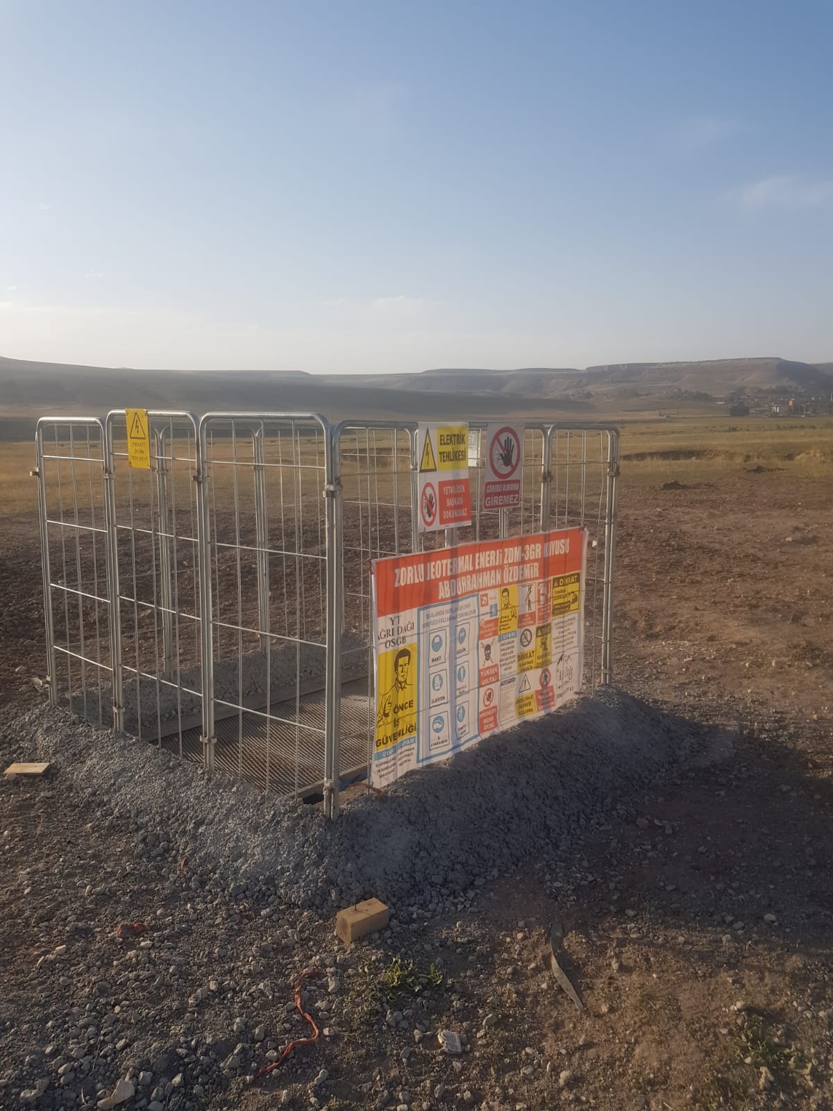 Abdurrahman Özdemir Su Kuyusu Açma Septik Sistem Kurulum Maden ve Etüt Sondaj Faaliyetleri 